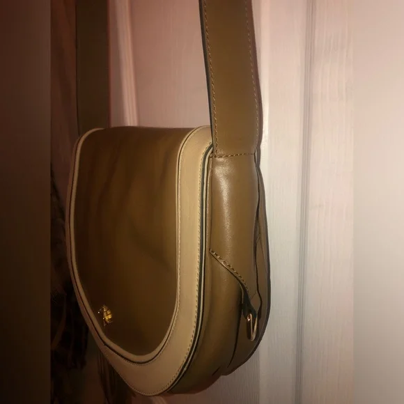 Pour La Victoire Leather Shoulder Bag - Picture 4 of 12